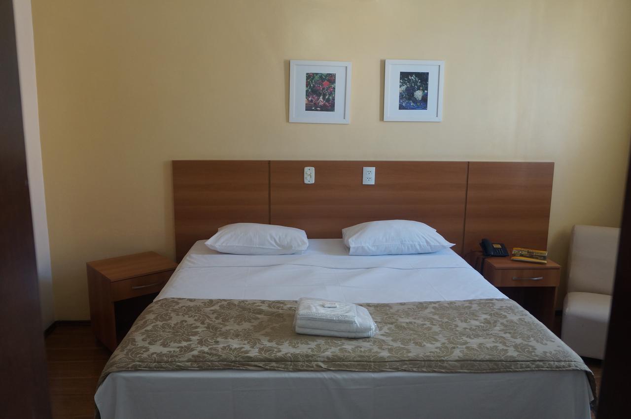 Rhud'S Hotel Консельейру-Лафаети Экстерьер фото